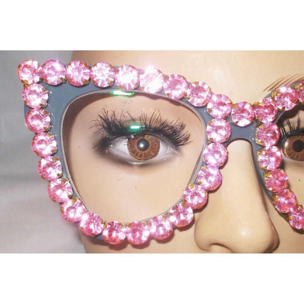 UNIQUE BOUTIQUE READING GLASSES 3.00 STRENGTH SET IN STONES PINK GORGEOUS!